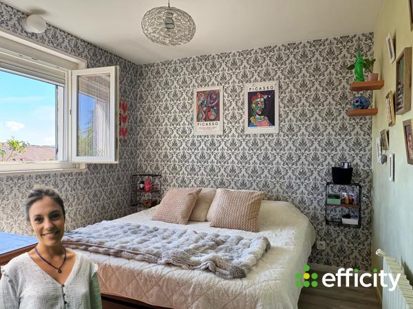 Maison
         6 pièces
        - 124 m² Exclusivité 265 000 € *