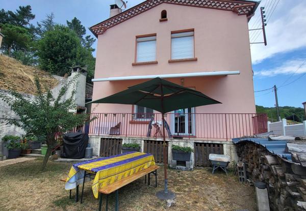 Maison avec jardin et garage