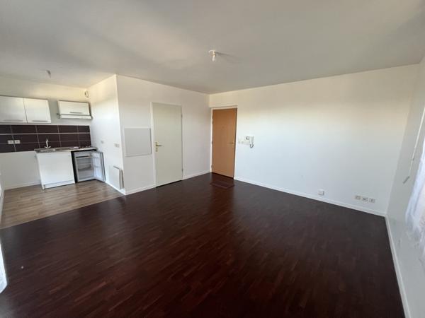 Appartement à vendre |  Mantes-la-Ville |  1 pièce | 28 m²