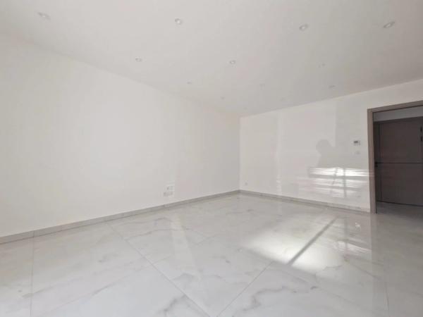 Appartement 2 pièces en rez-de-terrasse