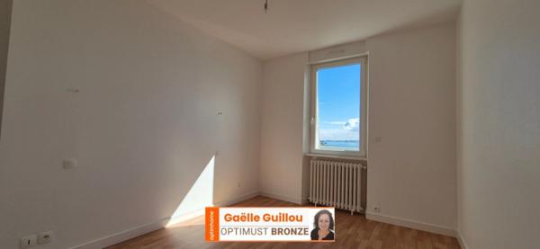 Appartement 3 pièces -60m²- Vue mer - St Pol de Léon - Place de parking + cave