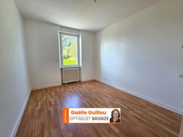 Appartement 3 pièces -60m²- Vue mer - St Pol de Léon - Place de parking + cave