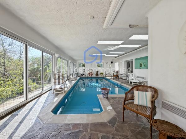 Maison de 284 m²