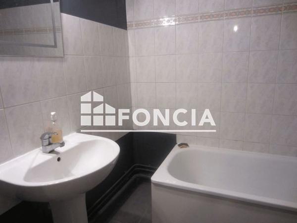 Location Appartement 2 pièces 47.05 m² - 21 ROUTE DE GOURNAY Noisy Le Grand 93160