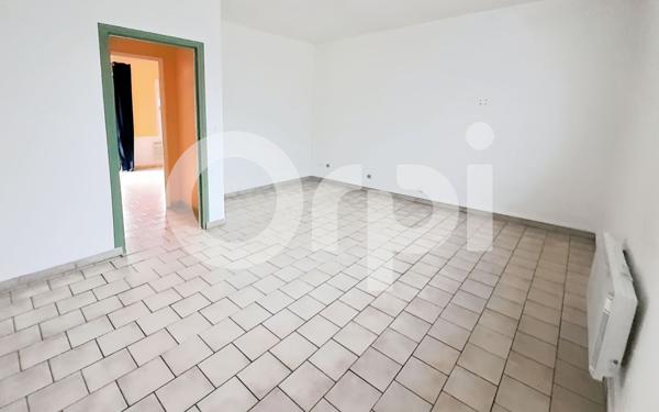 Maison à louer    2 pièces •  Crépy-en-Valois