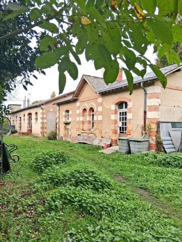 Maison à vendre à La Flèche dans la Sarthe (72200), ref : 422   
la flehe