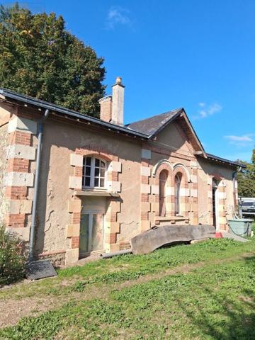 Maison à vendre à La Flèche dans la Sarthe (72200), ref : 422   
la flehe