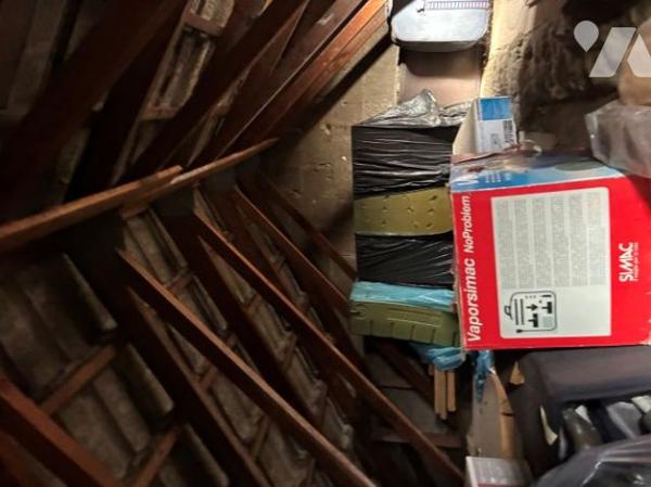 Un pavillon à usage d'habitation, située à VERVINS (02140)