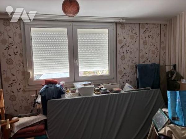 Un pavillon à usage d'habitation, située à VERVINS (02140)