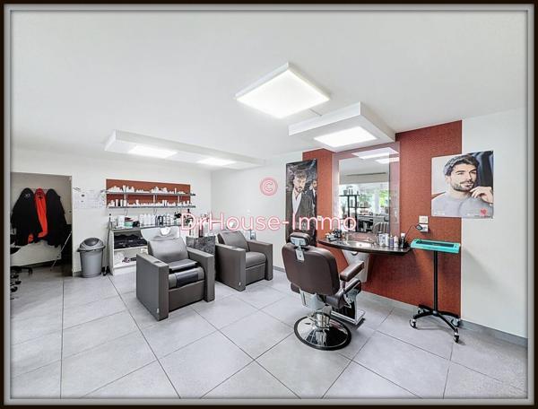 Commerce à vendre de 90 m²