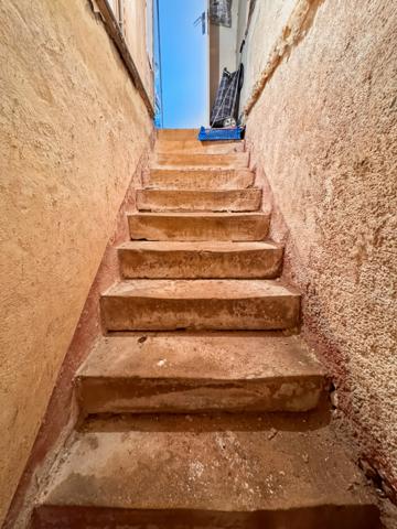 Maison à vendre 5 pièces proche de LA CLAYETTE (71) - 165 m² - 4 chambres - dépendances - terrain de 1087 m²