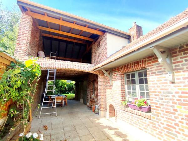 Camphin-en-Carembault (59133) ANCIENNE FERME RENOVEE 3 CHAMBRES JARDIN DEPENDANCES