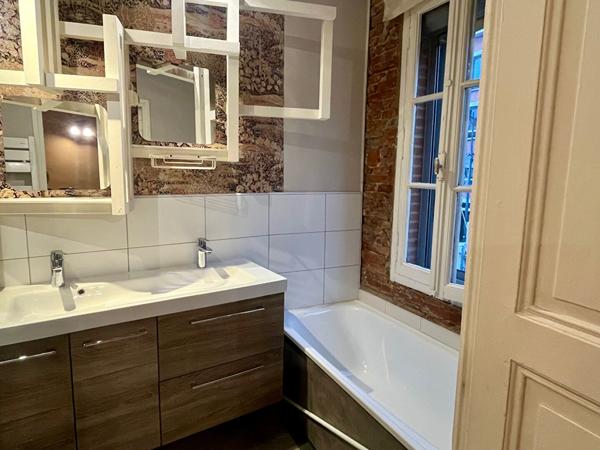 Guilhemery Maison en colocation 4 chambres, Terrasse