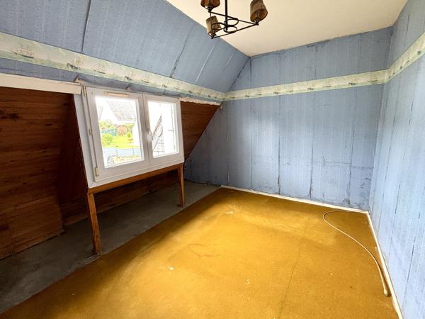 Maison
         4 pièces
        - 98 m²