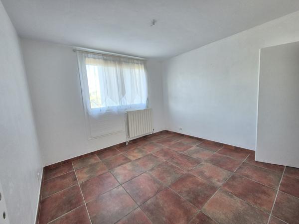 Gignac-la-Nerthe (13180) Appartement 4 pièces avec terrasse