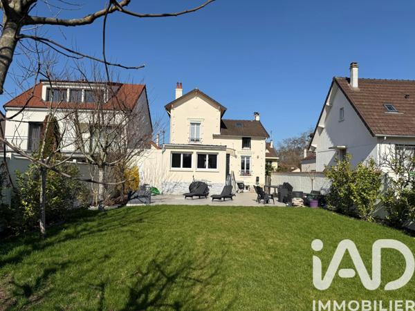 Maison à vendre 7 pièces 120 m² Saint-Brice-sous-Forêt