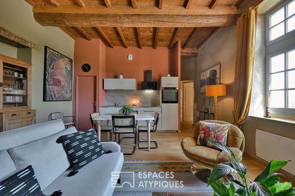 Charme et histoire : appartement avec piscine