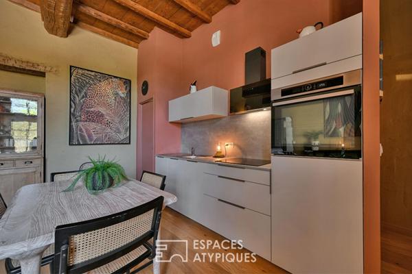 Charme et histoire : appartement avec piscine