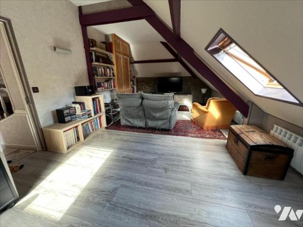 MAISON BOURGEOISE 8 PIECES 190m²