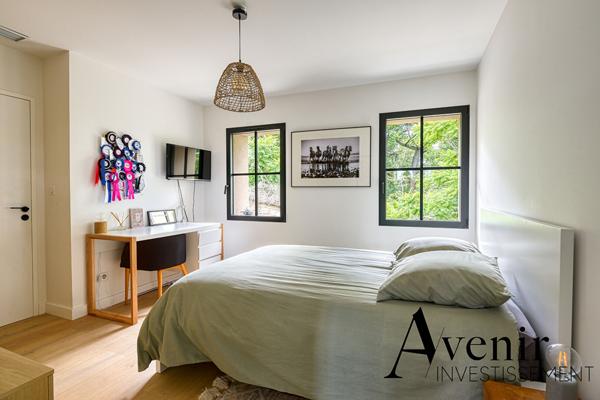 Propriété Lyon 7 pièce(s) 280.5 m2 + dépendance 64 m2 Lyon
