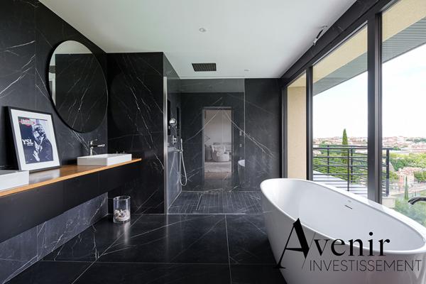 Propriété Lyon 7 pièce(s) 280.5 m2 + dépendance 64 m2 Lyon