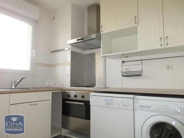 Appartement à louer 3 pièces 60.07m² Carcassonne (11000)