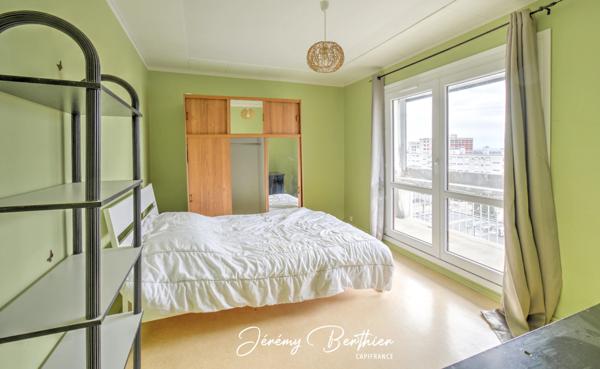 À vendre – RILLIEUX LA PAPE (69) - Appartement T5 de 140 m² - 4 chambres