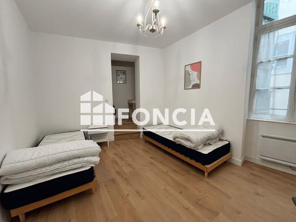 Location Appartement meublé 3 pièces 81 m² - 5 RUE DU COLLEGE Beziers 34500
