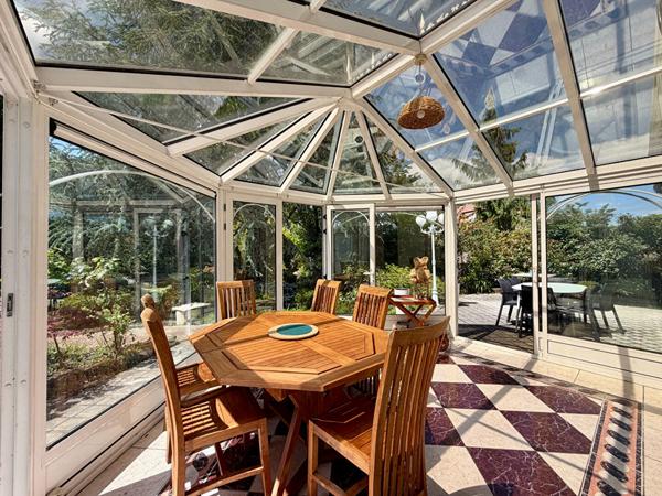 Maison familiale 7 pièces 194m² - Les Essarts-le-roi