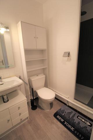 A LOUER T1 meublé - 18 m² - LYAUTEY au pied des transports