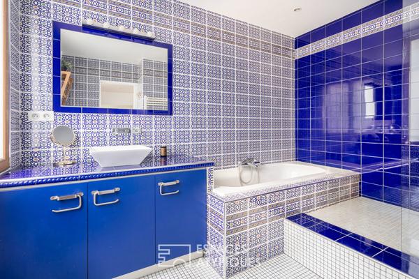 Duplex traversant avec terrasse