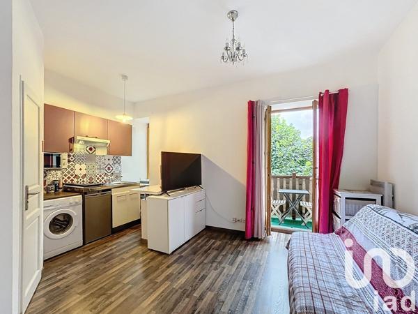 Studio 1 pièce de 19 m² à Saint-Martin-Vésubie (06450)