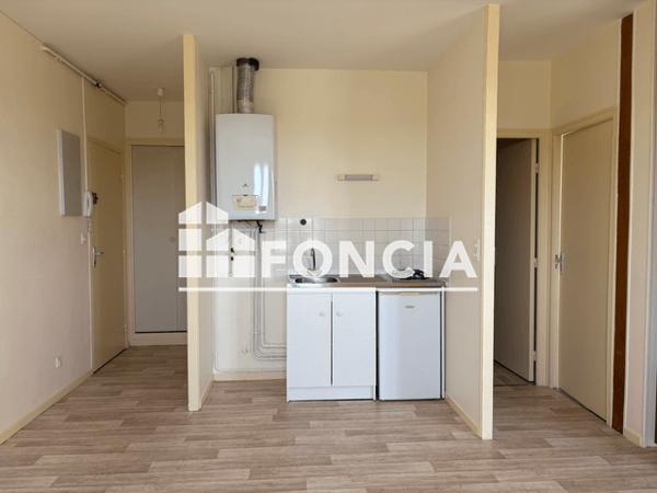 Location Appartement 2 pièces 43.62 m² - RESIDENCE ST LAZARE Gien 45500