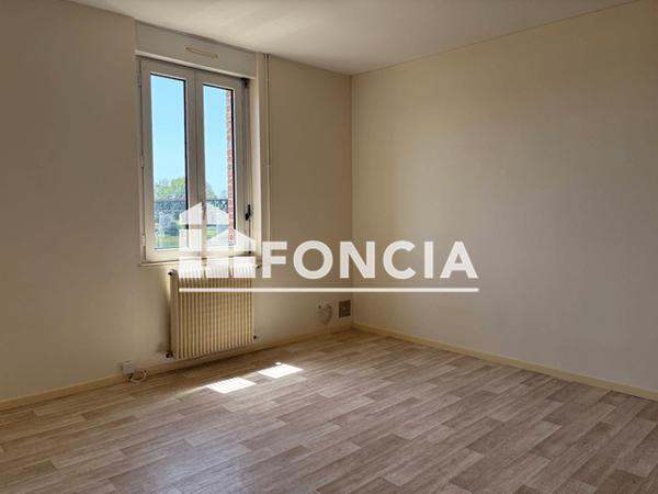 Location Appartement 2 pièces 43.62 m² - RESIDENCE ST LAZARE Gien 45500