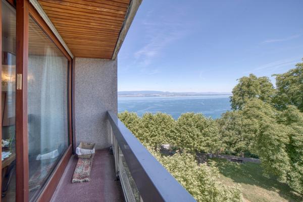 APPARTEMENT TYPE T4 -de 115M2 avec VUE LAC situé DANS LE CENTRE DE THONON LES BAINS