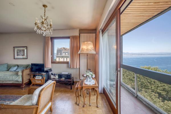 APPARTEMENT TYPE T4 -de 115M2 avec VUE LAC situé DANS LE CENTRE DE THONON LES BAINS