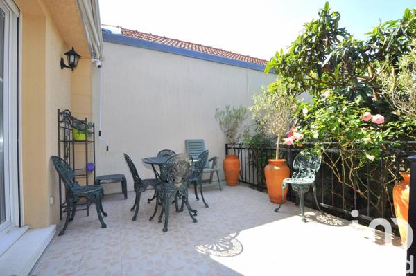 Maison traditionnelle 7 pièces de 155 m² à Massy (91300)