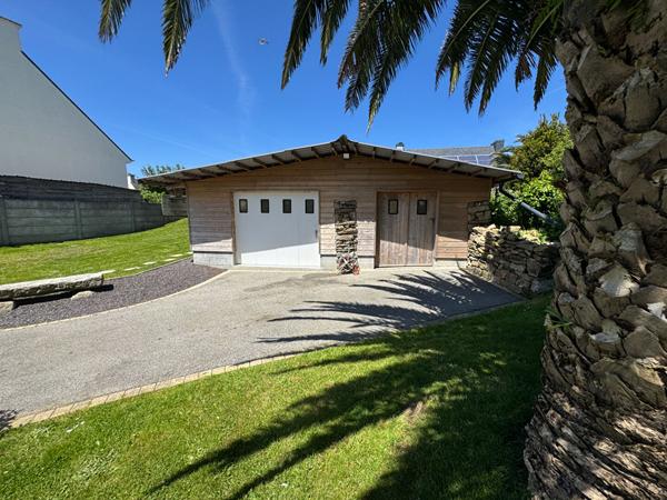 A VENDRE - Maison Proche LANDIVISIAU 6 pièces 177 m2