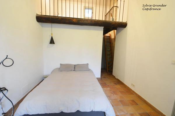 Propriete à vendre 7 pièces RAPHELE LES ARLES (13) 240m² évolutif sur 3300 m² avec piscine