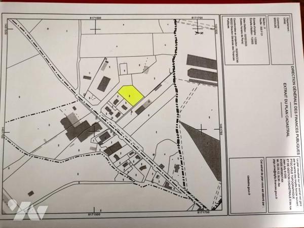 BRIOUZE: Terrain constructible de 1706 m² eau et électricité à proximité