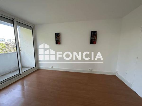 Location Appartement 3 pièces 74.8 m² - 52 SQUARE NORMANDIE NIEMEN Le Mee Sur Seine 77350