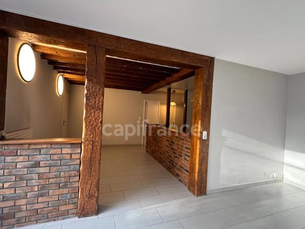 Appartement à vendre, 5 pièces de 105,74 m² avec une terrasse d'environ 18 m2, pour une famille qui aime l'espace ou pour un bel investissement locatif