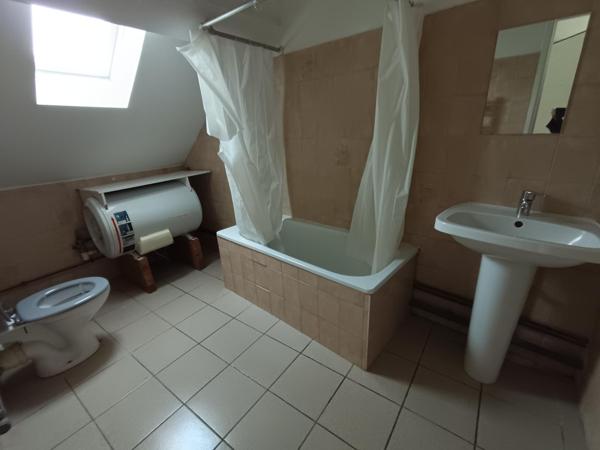 STUDIO QUARTIER TRIBUNAL