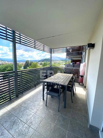 A vendre à GAP, T4  vue panoramique.