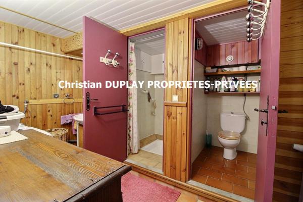 A 8 km de Riotord 43220 secteur Clavas ferme rénovée de 189m² + dépendances sur 5310m² de terrain attenant et 8920m² de terrain non attenant avec ruisseaume 189m² habitables 4 chambres