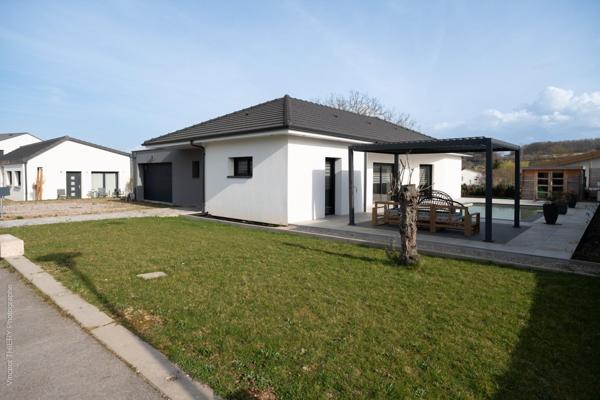 Etat impeccable, excellentes performances énergétiques, plain pied, prestations haut de gamme