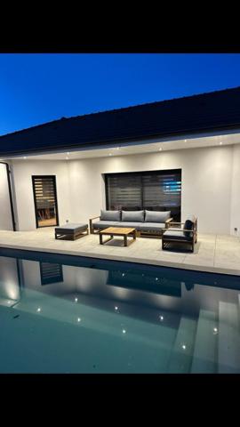 Etat impeccable, excellentes performances énergétiques, plain pied, prestations haut de gamme