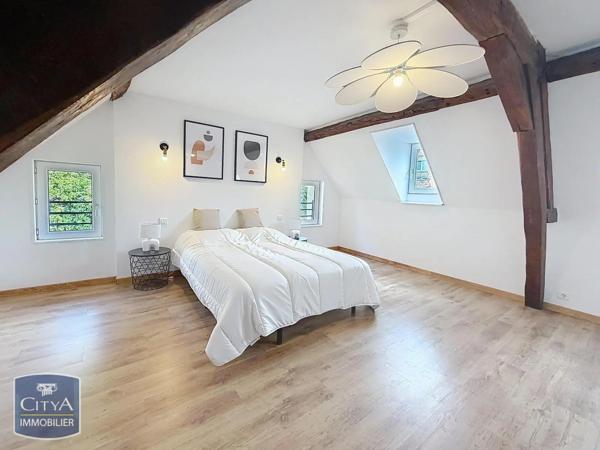 Appartement à louer 3 pièces 89.26m² Avesnes-sur-Helpe (59440)