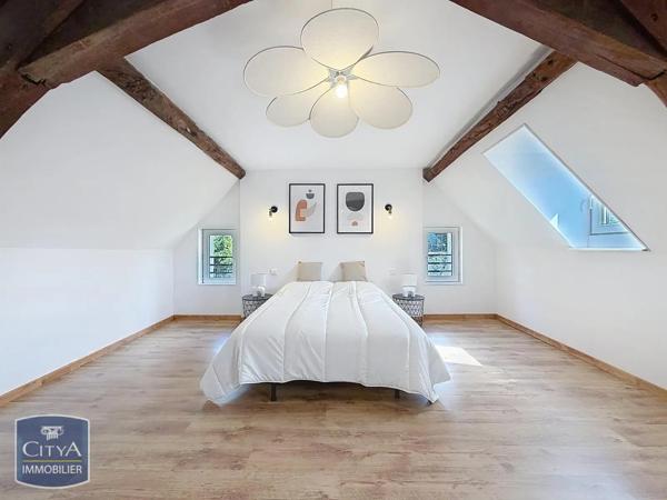 Appartement à louer 3 pièces 89.26m² Avesnes-sur-Helpe (59440)
