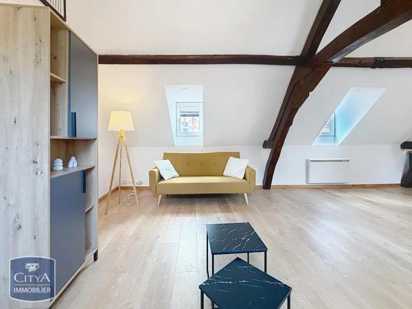 Appartement à louer 3 pièces 89.26m² Avesnes-sur-Helpe (59440)